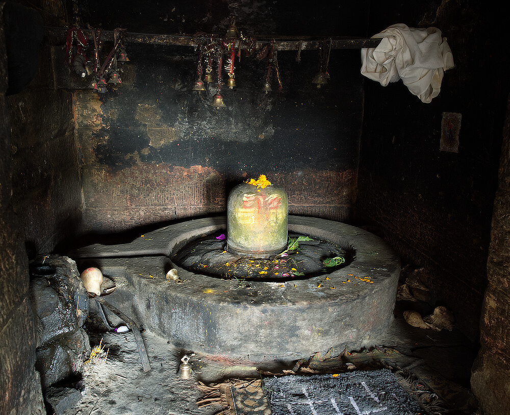 Mundeshwar Mahadev Shiv Linga