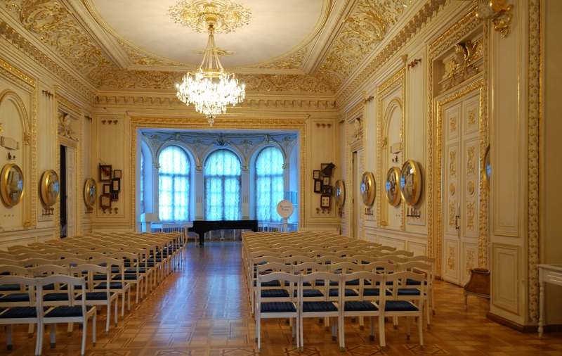 Piano Hall - Warm Light